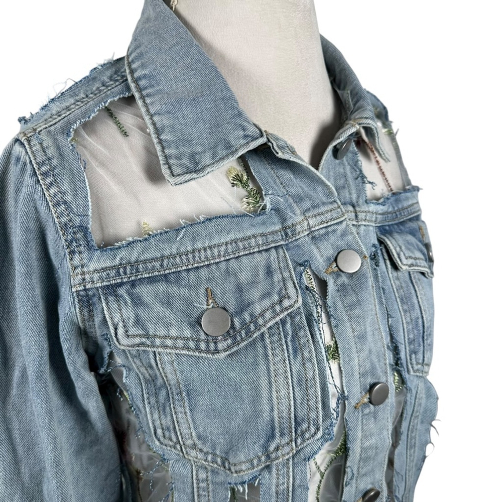 Davi & Dani Embroidery Mesh Jean Jacket Floral Light Wash Boho Womens Size S - Picture 11 of 14